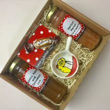 Load image into Gallery viewer, Belfast Hamper. Luxury Preserves and a Pottery Bowl